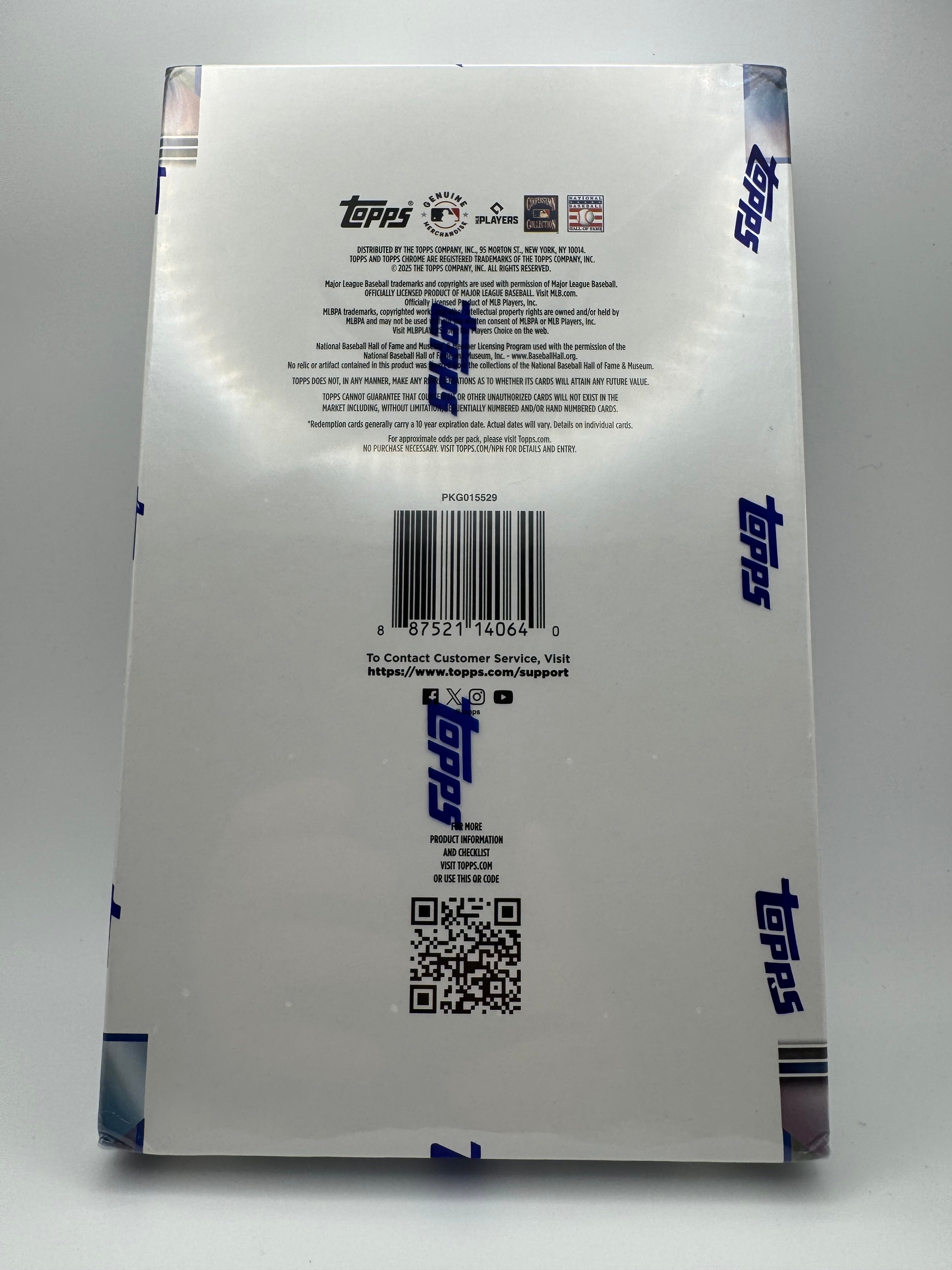 2025 Topps Chrome MLB Hobby Box