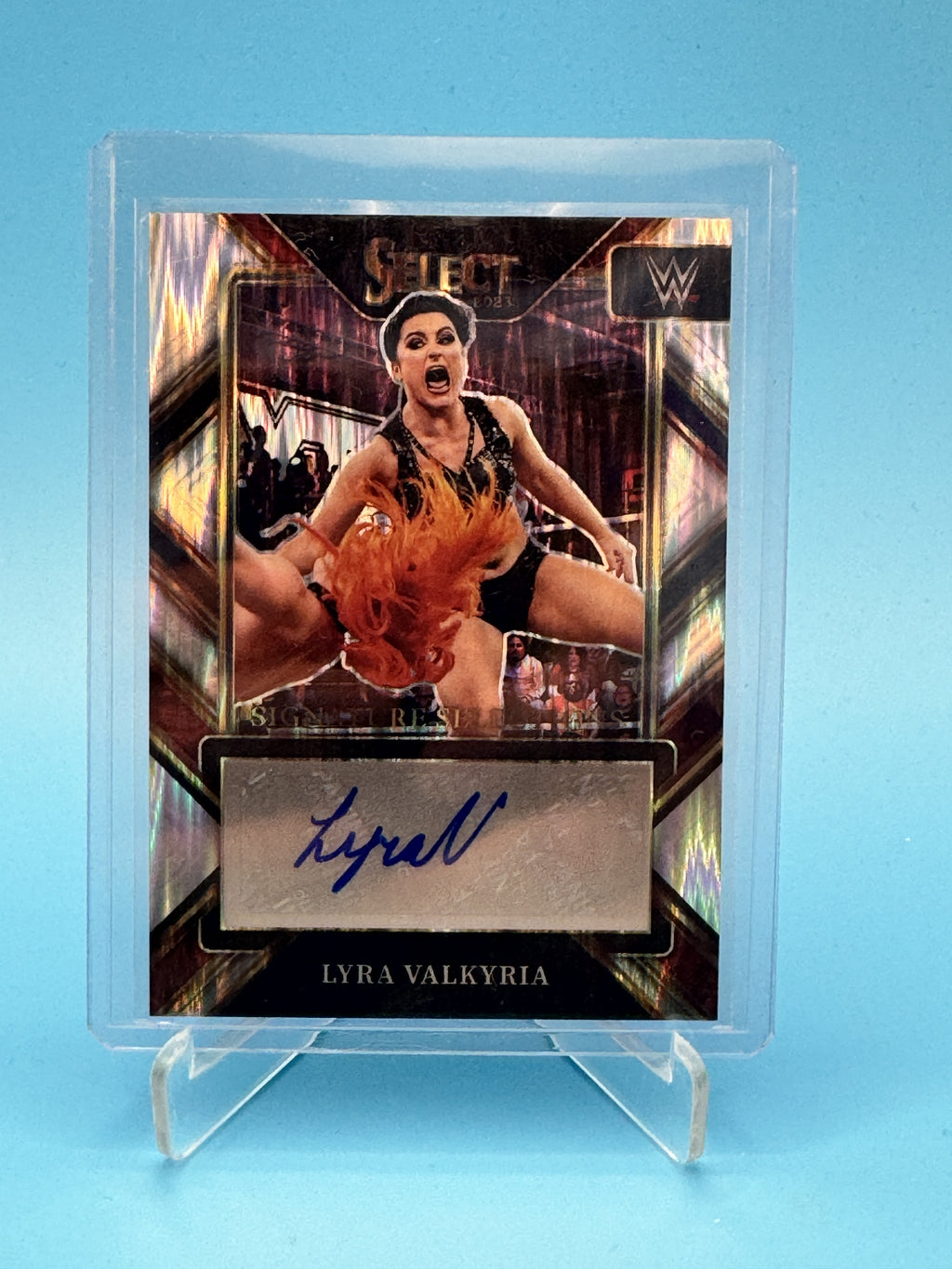 2023 Panini Select WWE #SL-LVK Lyra Valkyria Signature Selections