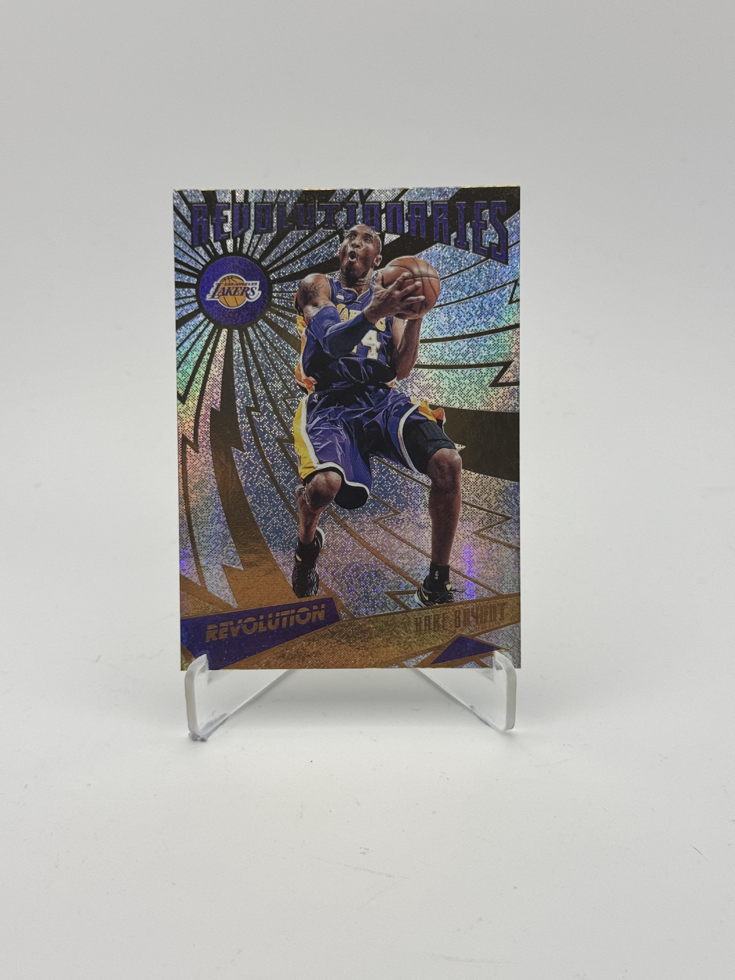 2016-17 Panini Revolution #16 Kobe Bryant Revolutionaries