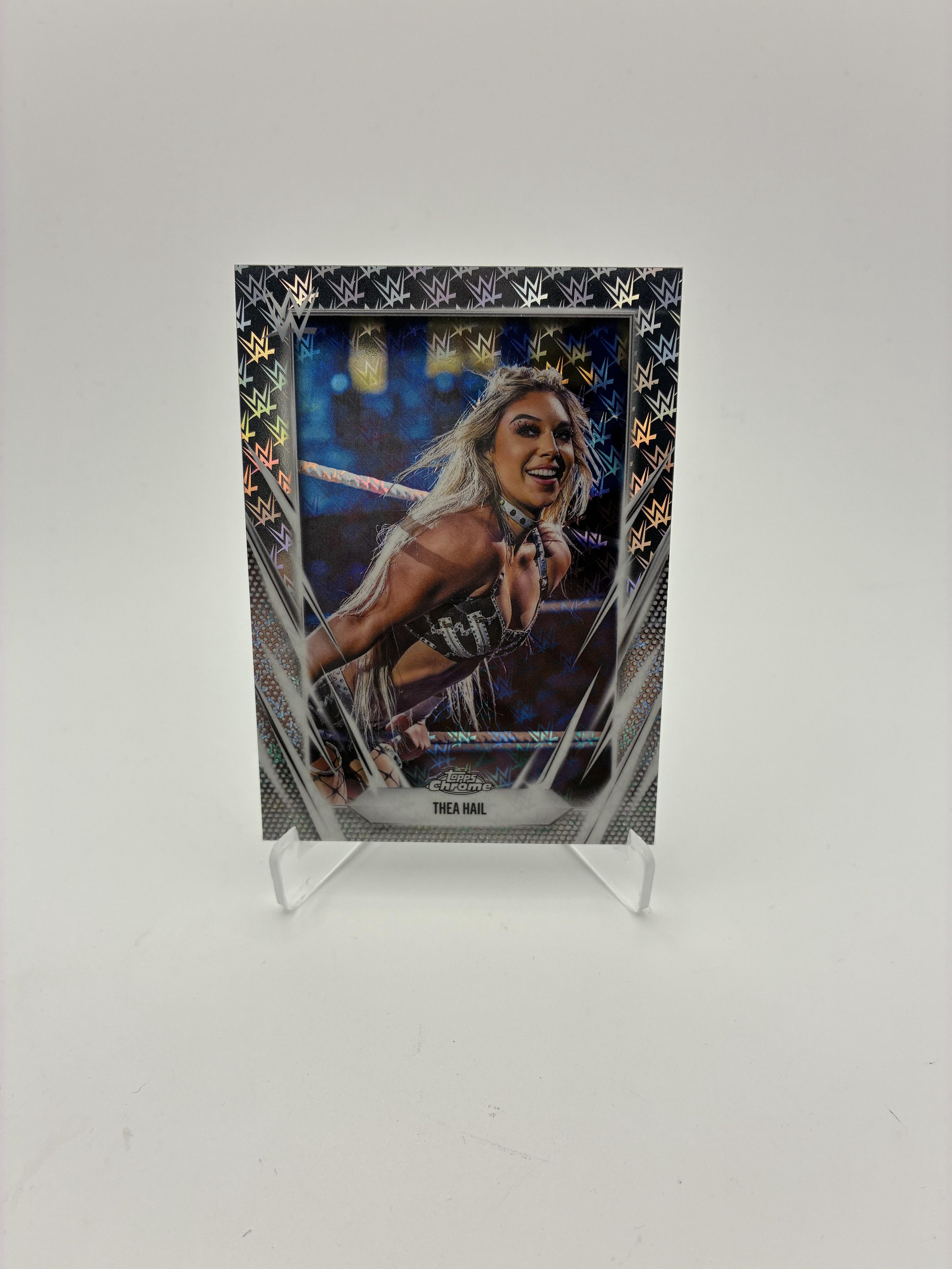 2026 Topps Chrome WWE #183 Thea Hail Logofractor
