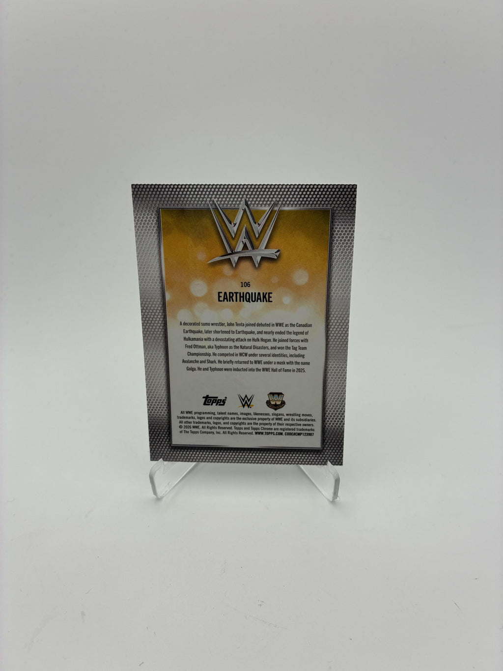 2026 Topps Chrome WWE #106 Earthquake Logofractor