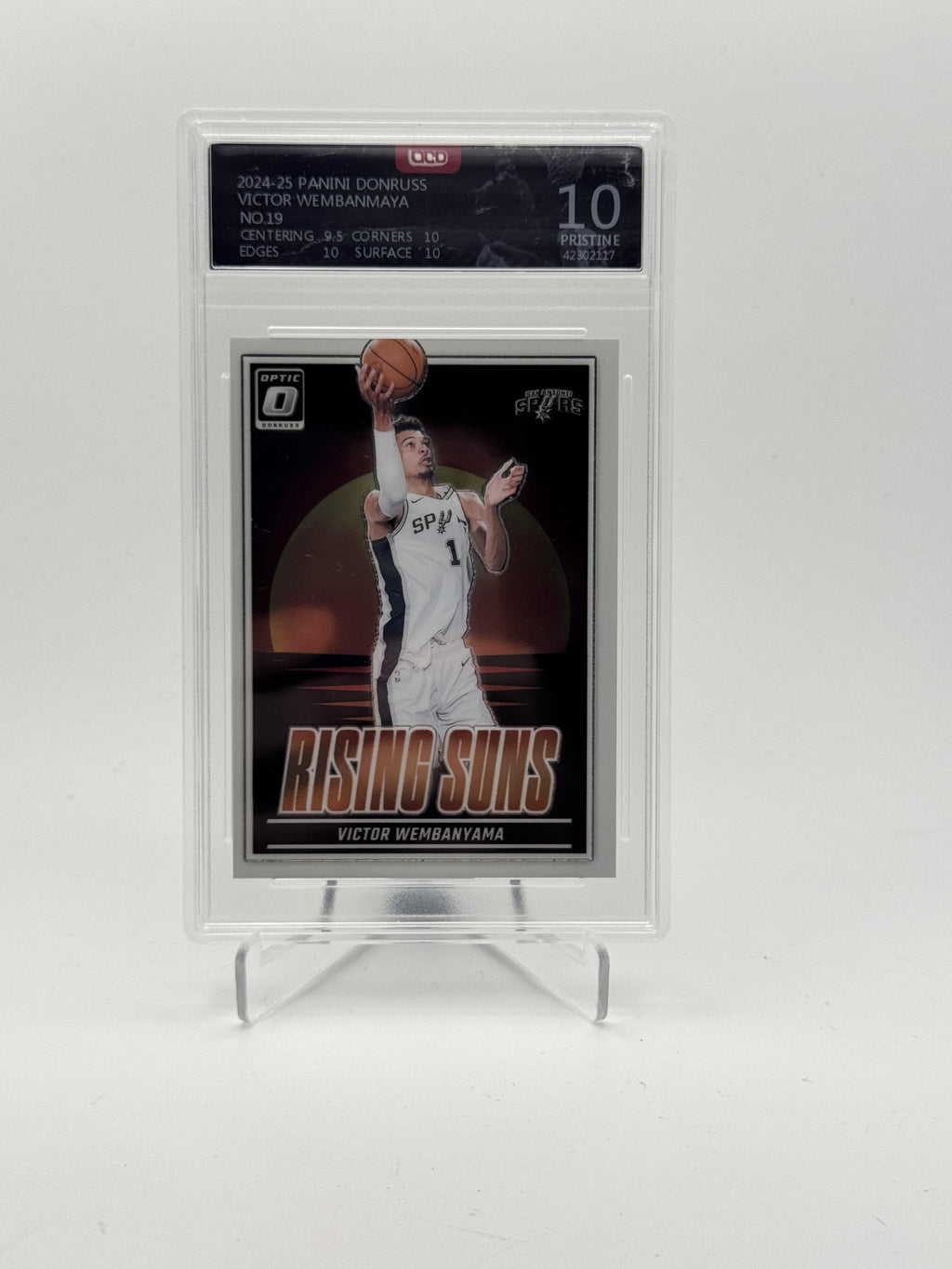 2024-25 Donruss Optic #19 Victor Wembanyama Rising Suns OCD-10