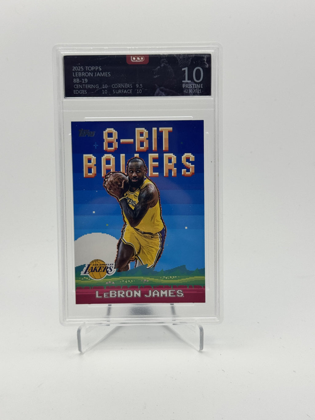 2025-26 Topps #8B-19 LeBron James 8-Bit Ballers OCD-10