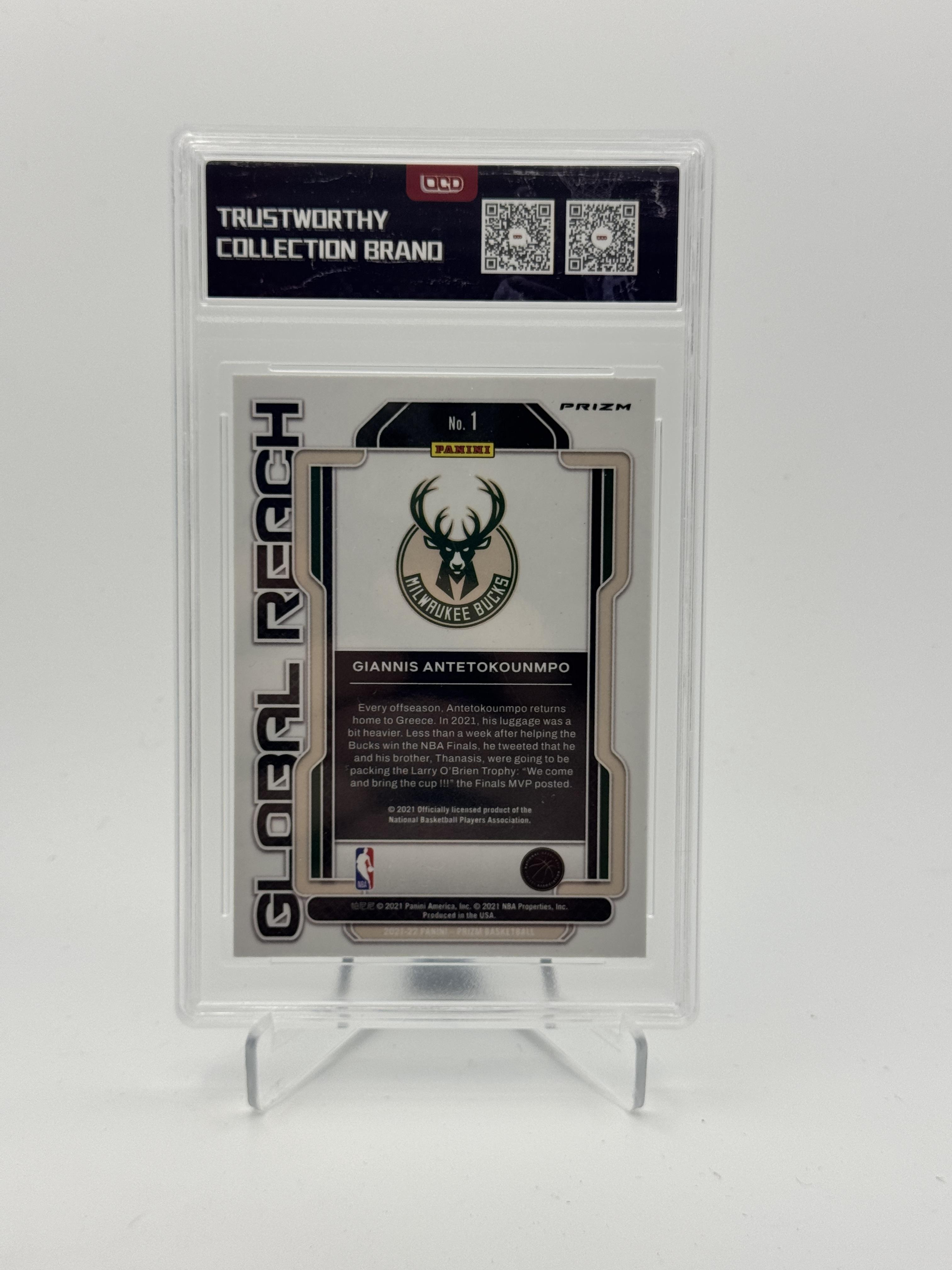 2021-22 Panini Prizm #1 Giannis Antetokounmpo Global Reach Prizms Green OCD-10