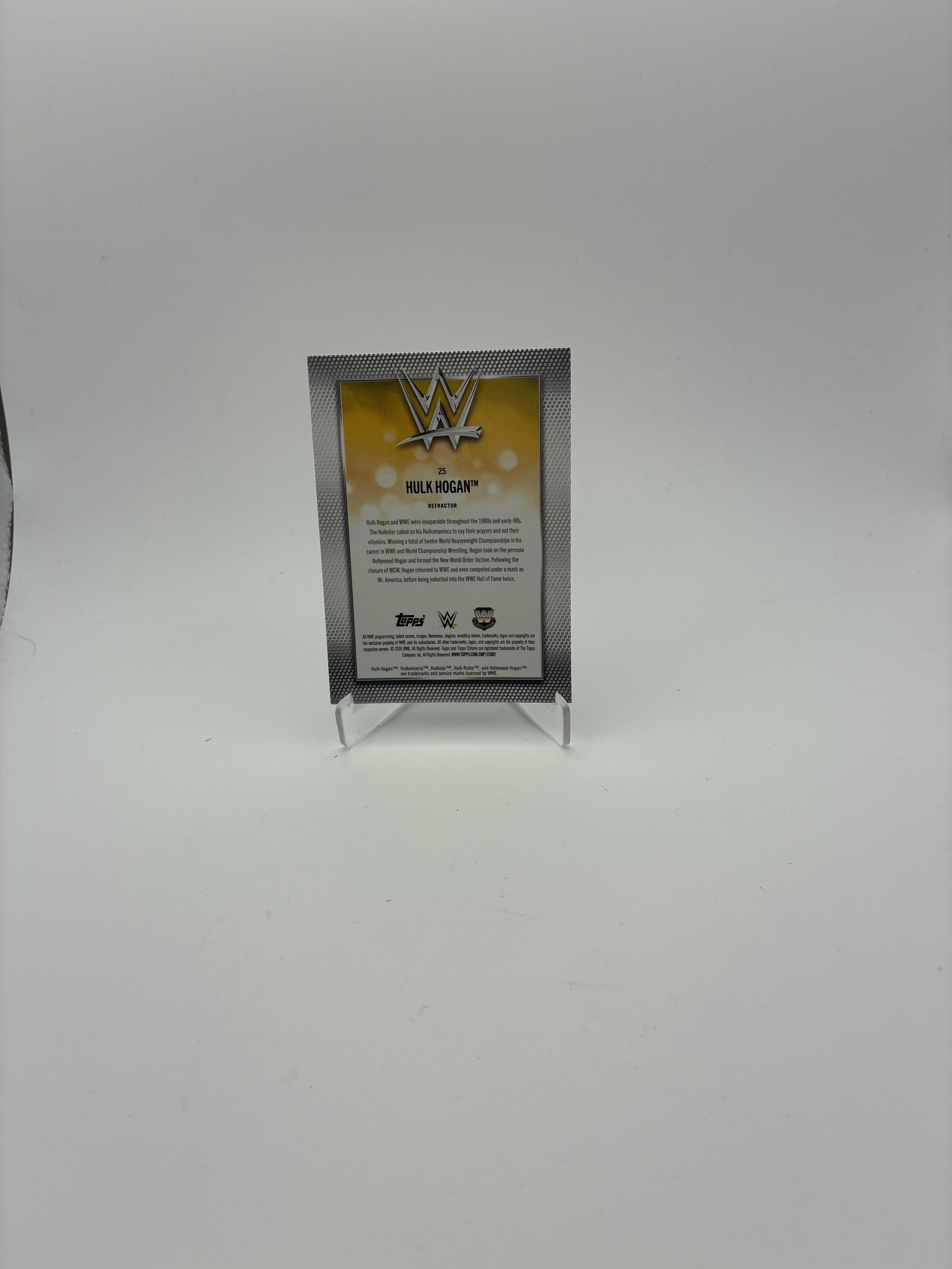 2026 Topps Chrome WWE #25 Hulk Hogan