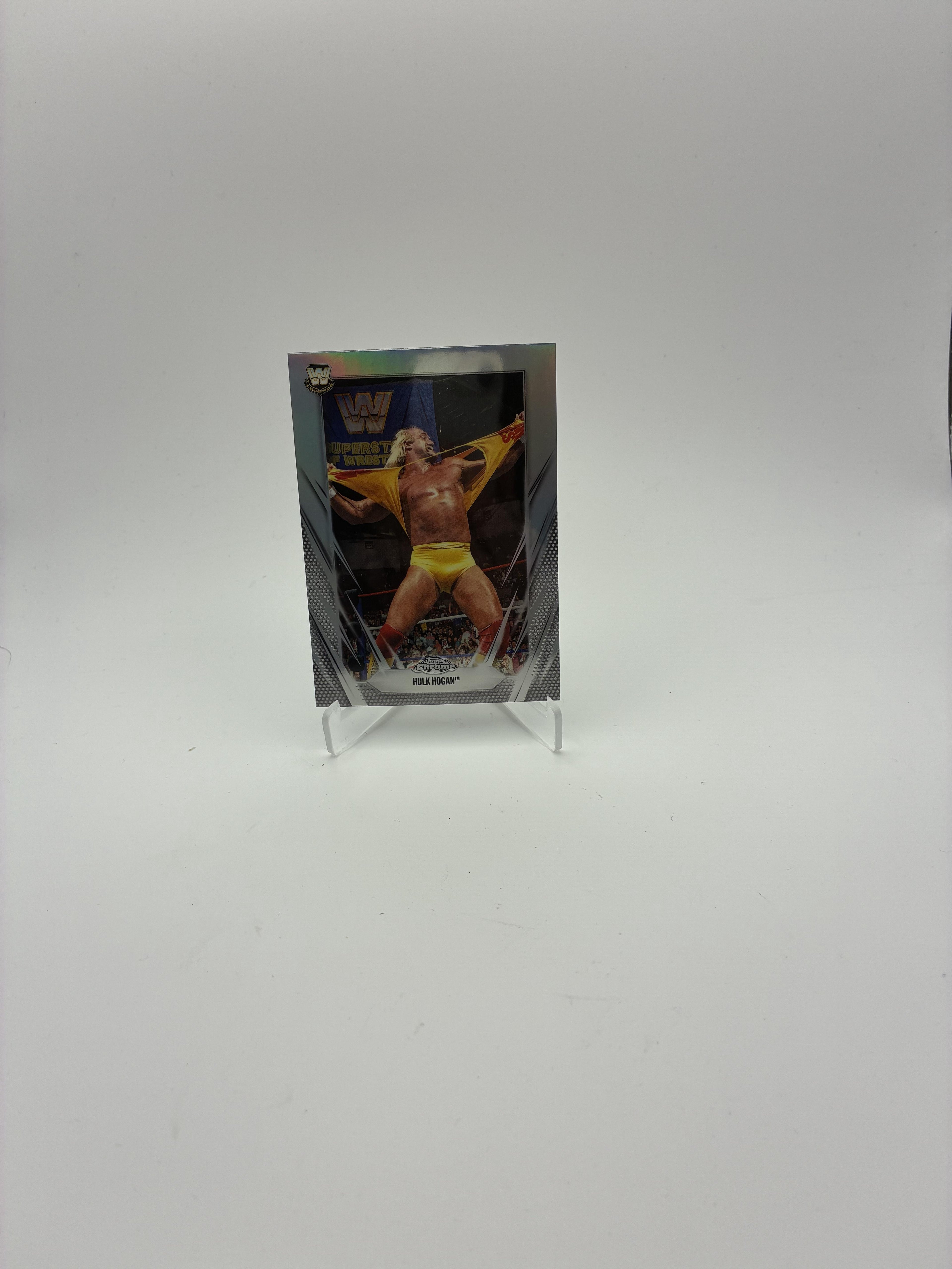 2026 Topps Chrome WWE #25 Hulk Hogan