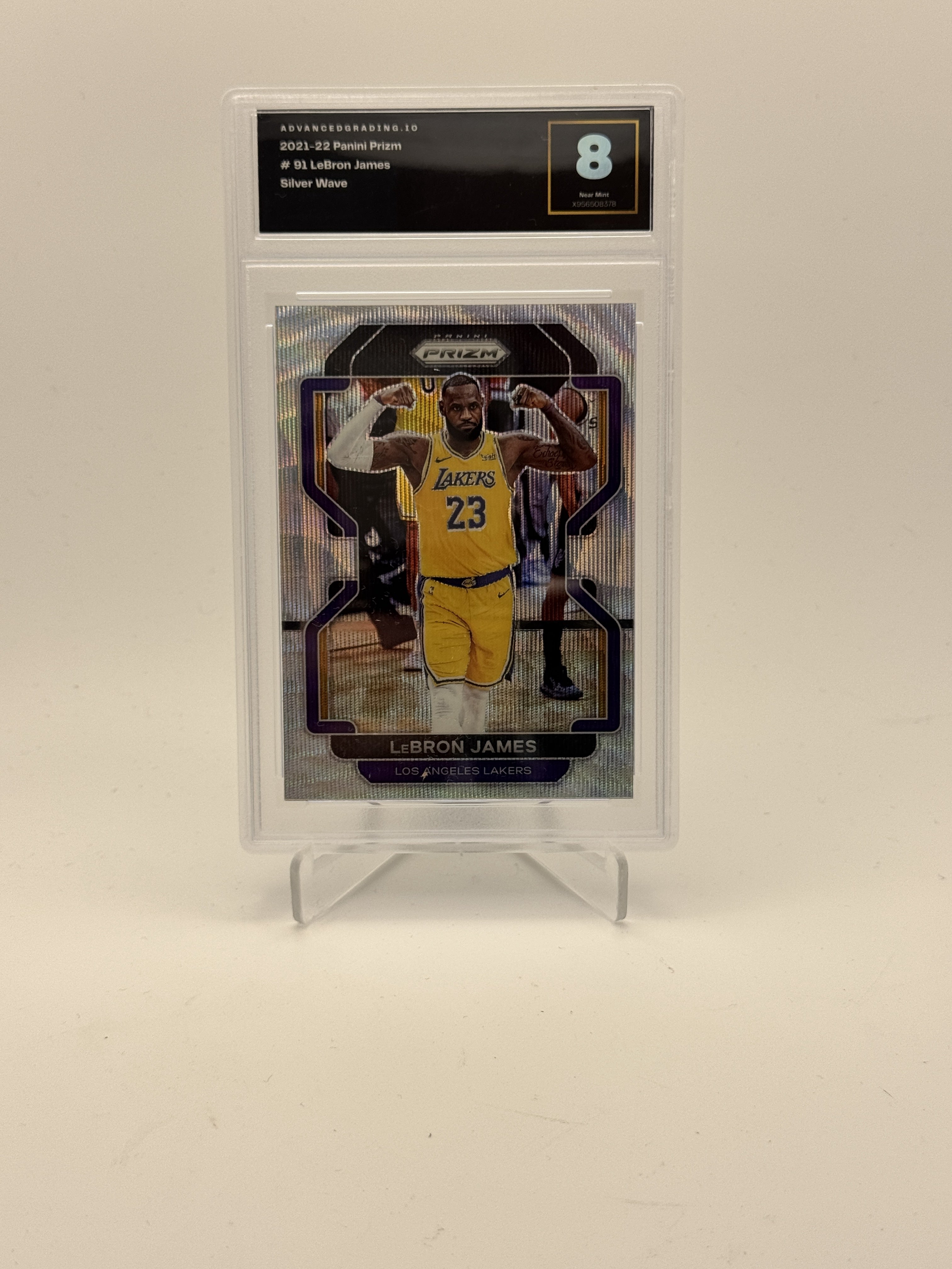 2021-22 Panini Prizm #91 LeBron James Silver Wave GMA 8