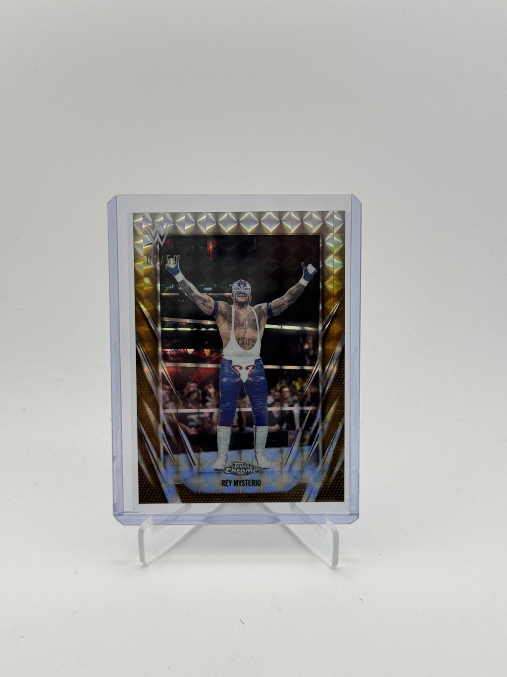 2026 Topps Chrome WWE #97 Rey Mysterio Gold Refractor #/50