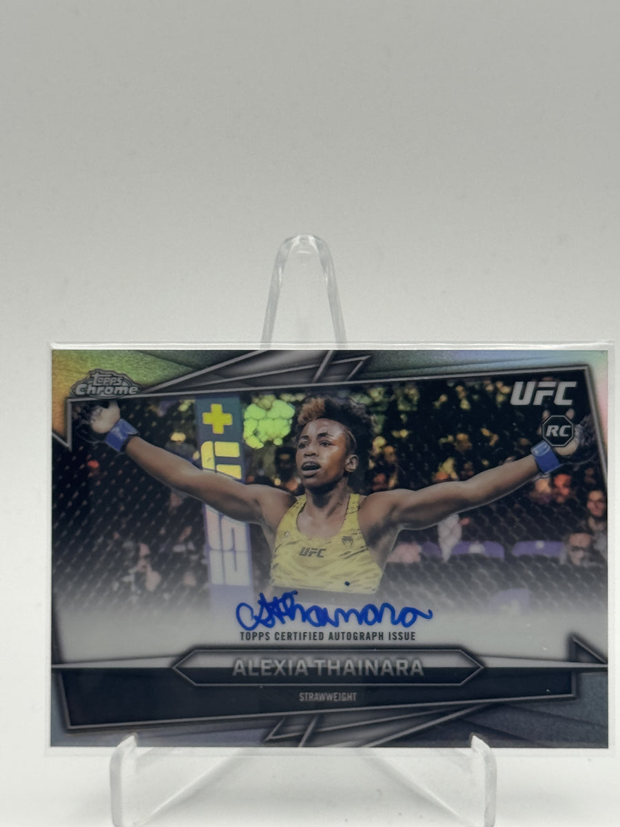 2026 Topps Chrome UFC #BAV-AE Alexia Thainara Base Autographs Refractor
